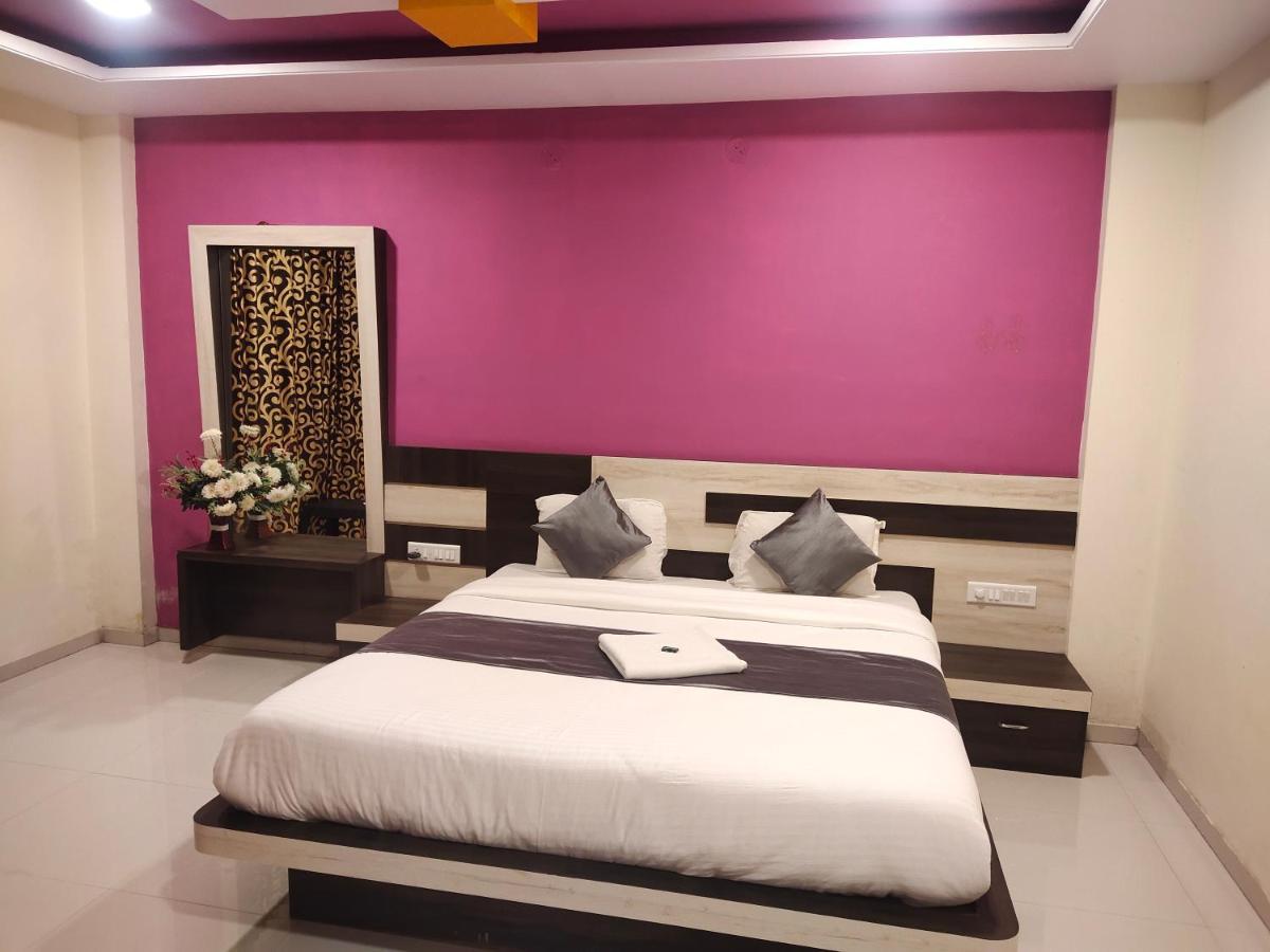 Hotel Shriyan Mahābaleshwar Εξωτερικό φωτογραφία