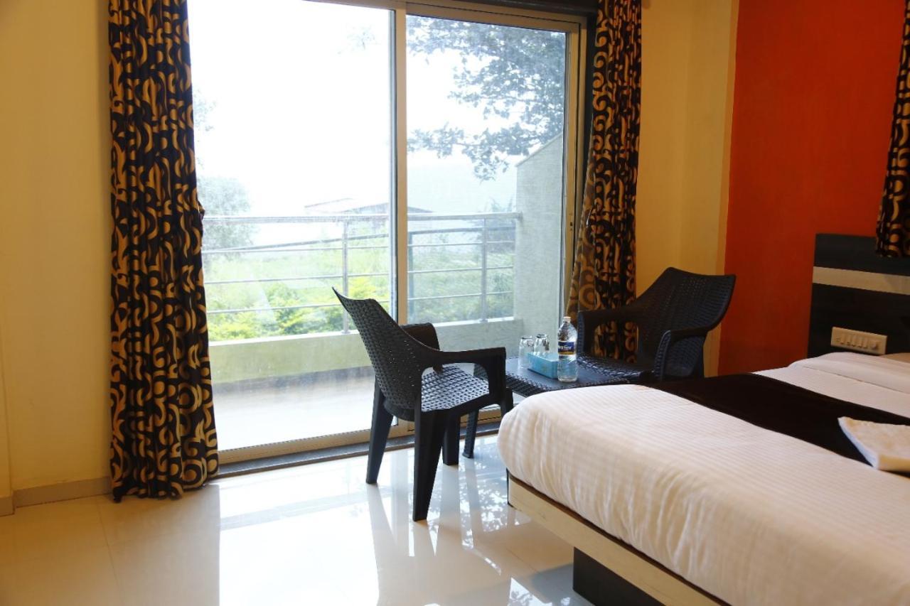 Hotel Shriyan Mahābaleshwar Εξωτερικό φωτογραφία