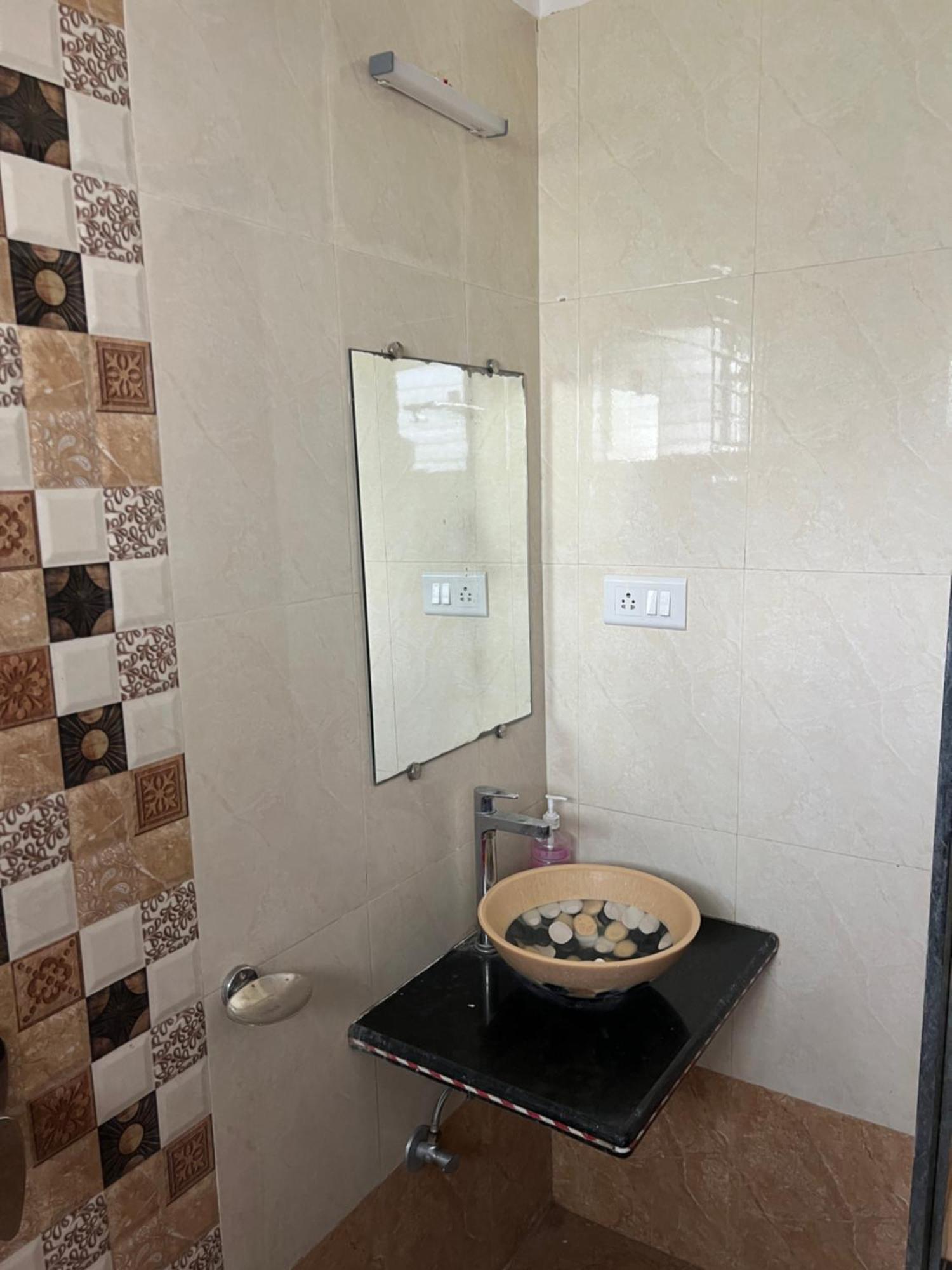 Hotel Shriyan Mahābaleshwar Εξωτερικό φωτογραφία
